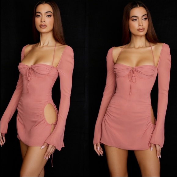 HOUSE OF CB 'Baby' Pink Chiffon Cutout Halter Mini Dress NWT - Picture 6 of 15